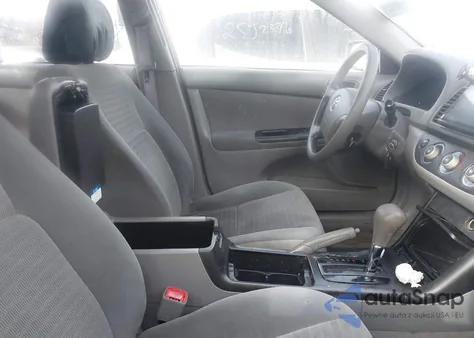 2005 Toyota Camry Le from USA, damaged, VIN 4T1BE32KX5U088996